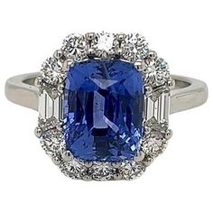 Luxury Blue Diamond Cluster Ring, Diamon Ring, Jewelry Knowledge, Diamond Watches, Fashion Rings Silver, Diamond Watches For Men, Rings Silver, Blue Sapphire Diamond, Deco Floral