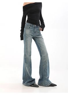 Step into a timeless trend with our High Waist Vintage Wash Bell Bottom Jeans, where classic design meets modern comfort.
Made from a soft denim blend, these jeans offer the perfect combination of stretch and structure for a fit that flatters and moves with you. Highlighting an authentic vintage wash, each pair showcases unique fading and whiskering patterns that echo the soulful vibe of edgy fashion statements.
The versatile bell-bottom cut creates a silhouette that pairs seamlessly with both f Estilo Kardashian, Jeans Streetwear, Outfit Retro, Ladies Denim, Denim Decor, Streetwear Jeans, Jeans Y2k, Bottom Jeans, Streetwear Y2k