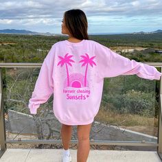 Forever Chasing Sunsets 🌞 Enjoy the Little Things 🥰 This lovely sweater is the perfect gift for yourself or your loved ones. IMPORTANT INFORMATION  Unisex heavy blend crewneck sweatshirt Very comfortable to wear MATERIALS/FABRIC  This sweater is made from polyester and cotton The collar is ribbed knit, so it retains its shape even after washing  There are no itchy side seams on these sweaters 50% cotton, 50% polyester Runs true to size SIZING AND COLOURS  You will find the sizing and colour ch Beach House Closet, Sunset Sweatshirt, Forever Chasing Sunsets, Sunsets Beach, Beach Sweater, Beach Sweatshirt, Chasing Sunsets, Retro Beach, The Only Exception