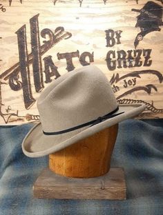 Pistolero Cowboy Hat Custom Western Hat Gus Crease Felt - Etsy Formal Handmade Hat With Curved Brim, Handmade Formal Hat With Curved Brim, Custom Formal Hat With Short Brim, High Crown Fur Felt Fedora For Winter, Winter High Crown Fur Felt Fedora, Handmade Adjustable Formal Hats, Custom Fur Felt Brimmed Hat Bands, Classic Handmade Wide Brim Hats, Classic Handmade Hats With Curved Brim