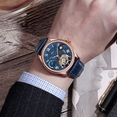 Jazz Style, Tourbillon Watch, Expensive Jewelry Luxury, Mens Fashion Watches, Jewelry Luxury, Rose Gold White, Couple Bracelets, Expensive Jewelry, Mechanical Movement