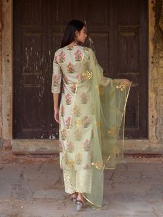 Uppada Silk Kurta with Organza Handcrafted Gotta Motif Dupatta with Gold Chikan Pajama. In class we Believe. Most Elegant and SadaBahaar design in Mehnaaz Sets, for every festive time in Beautiful colors. Handcrafted with fine Detail Color: Pista Green Fabric: Kurta - Upada Silk Bottom - Chikan Dupatta - Organza Unique work: Digital print Note: Length and sizes can be customised Length - Kurta 45 Inches Pants 36 Inches Dupatta 2.5 mtr Available in other colors The product will be delivered withi Suits Usa, Pista Green, Reception Look, Embellished Shirt, Organza Sleeves, Anarkali Kurta, Silk Bottoms, Organza Dupatta, Indian Ethnic Wear