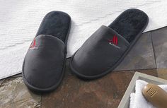 Hotel Slippers Luxury Hotel Bedding, Bedding Hotel, Hotel Slippers, Hotel Bedding, Hotel Sheets, Men Slippers, Comfortable Slippers, Black Sharpie, Hotel Bed