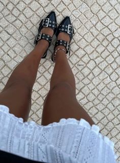 2024 Outfits, Pink Girly Things, Fashion Board, Outfit Inspo Fall, Trendy Fashion Women, Shoes Shoes, Fall Outfit, Style Board