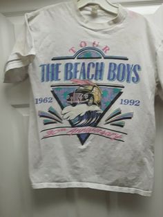 The Beach Boys 30th Anniversary Shirt youth large. Vintage single stich 1992 see pictures. Has a decent amount of stains. No rips or tears. Single stich. Thank you for your interest.