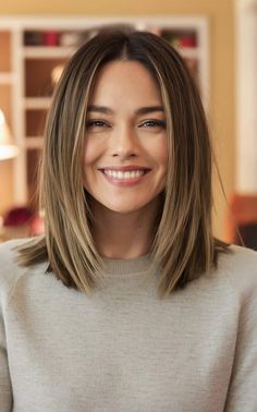 Texture Shoulder Length Hair, Low Maintenance Lob Fine Hair, Shoulder Length Bob For Thinning Hair, Short Choppy Haircuts Straight Hair, Women’s Haircuts Brunette, At Shoulder Haircut, Light Brown Cool Hair, Medium Length For Fine Hair Over 40, Shoulder Length Hair Bob With Layers