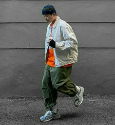 Clean Fits Men, Green And Orange Outfit, City Boy Style, Japan Travel Outfit, Boyfriend Outfit, Fashion People, Streetwear Men Outfits