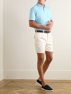 Peter Millar's popular 'Albatross' polo shirt comes in a long-sleeve version, too. It's cut from breathable piqué blended with Pima cotton, the long-staple yarn is soft, smooth and highly durable. Wardrobe Edit, Pique Polo Shirt, Loungewear Shorts, Peter Millar, Short Suit, Suede Jacket, Short Sleeve Polo, Mr Porter, Lightweight Jacket