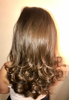 Natural Straight Hair, Layered Haircuts For Medium Hair, Curls For Long Hair, Hair Color And Cut, Hairdo For Long Hair, Hair Stylist Life, Permed Hairstyles