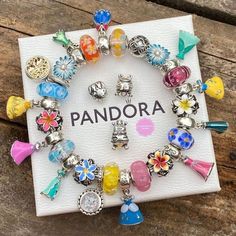 Mary Olsen, Disney Pandora Bracelet, Aesthetic Bracelet, Pandora Bracelet Charms Ideas, Pandora Bracelet Designs, Pandora Jewelry Charms, Remove Bg, Disney Charms, Pandora Disney