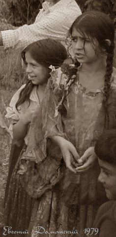 Gypsy:  #Gypsies. Vintage Romani, Romani Woman, Romani Culture History, Romani Woman Art, Romani People, Dikhlo Romani, Roma People, Indian Subcontinent, English Speaking