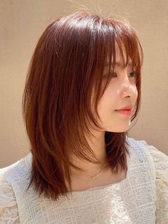 Haircuts For Straight Hair Bangs, Wispy Hairstyles Short, Wispy Bangs With Face Framing Layers Korean, Asian Front Bangs, Haircut For Girls With Bangs, Tiered Haircut, Bangs Haircut Korean, Korean Medium Hair With Bangs, Haircut Short Hair Korean