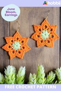 two crocheted flower earrings with text overlay that says free crochet pattern