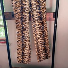 Guess “Tiger” Pants Size 26 Looks Brand New Trendy Fitted Tiger Print Bottoms, Fitted Tiger Print Trendy Bottoms, Tiger Pants, Guess Jeans, Jeans Color, Black Tan, Black And Tan, Colored Jeans, Jeans And Boots