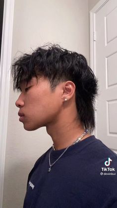 Mens Straight Hair, Haircut Selfie, Photo Hijab, Mullet Haircut, Asian Men Hairstyle, Mens Hairstyles Thick Hair, Wavy Hair Men