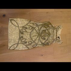 Nwt Gold Sequined Dress With Beautiful Beading, Size 6. Gold Sleeveless Beaded Dress, Gold Beaded Sleeveless Dress, Hand Embellished Fitted Dress For Party Season, Glamorous Gold Beaded Dresses, Elegant Gold Beaded Dress, Beaded Sleeveless Festive Dress, Sleeveless Beaded Festive Dress, Beaded Sleeveless Dress For Festive Occasions, Gold Embellished Mini Dress For Festive Occasions