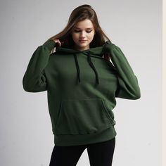 This carefully sourced cotton hoodie is rich, cozy, and the quintessential feeling of elevated luxury. Military Olive/Dark Green hoodies are very comfy/cosy oversized. Materials that were used to make the hoodies were a cotton/polyester blend of about 85% Cotton and 15% Polyester. The hoodies are quite thick so they will definitely keep you warm!  This Bottle Green Hoodie is perfect for trevelling, walking on the streets or shopping, physical activity in gym or outdoors, or even lounging at home. This ensures the correct fit of the hoodie, it comfortably fits the body and allows you to move freely. ---FABRIC--- Due to its breathability, it is a fabric that has minimal sweating properties. It has a texture that can easily be a reason for choice in hot conditions. Due to its natural structur Green Hoodies, Womens Hoodies, Hoodie Oversize, Green Hoodie, Physical Activity, Bottle Green, Cotton Hoodie, Cropped Hoodie, Perfect Outfit