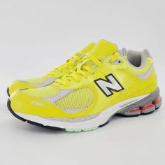 Brand New Men’s 8/ Women’s 9.5 Questions? Comment Below Free Gift With Every Purchase Yellow Sneakers With Air Max Cushioning For Marathon, Yellow Sneakers With Air Cushioning For Marathon, Yellow Air Cushioning Sneakers For Marathon, Yellow Marathon Sneakers With Boost Midsole, New Balance Yellow, New Balance 2002r, Shoes New Balance, Yellow Lime, Size 8 Women