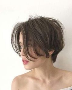 Shortish Hair, Amber Hair, Short Hair Tomboy, Guest Hair, Hair Color Streaks, Really Short Hair