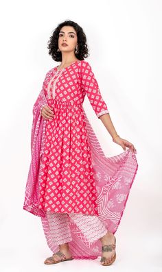 This cotton Anarkali suit has 3/4th sleeves and a combination of prints. It comes with a printed Dupatta and straight-printed pants. Offered in four different sizes from M to XL About Pironah Discover Pironah, your go-to for Indo-Ethnic and Fusion Wear on Etsy! 🌟 From Silk Suits to Anarkalis, trendy Co-ord Sets, and many more, our curated collection blends tradition and contemporary style. Shop exclusively at https://www.pironah.com for FREE 30-day exchanges and easy returns. Elevate your wardrobe with Pironah's unique fusion of elegance and trendsetting fashion! Website Visit us at www.pironah.com and explore hundreds of eye-catching designs and collections to dresses to suit every occasion. Cotton Ankle-length Sets For Diwali, Diwali Ankle-length Palazzo Set With Printed Motifs, Ankle-length Cotton Sets For Navratri, Cotton Ankle-length Sets For Navratri, Anarkali Ikat Print Kurta For Eid, Diwali Printed Cotton Anarkali Set, Navratri Printed Straight Kurta Anarkali Set, Diwali Cotton Anarkali Set With Print, Diwali Cotton Printed Anarkali Set