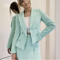 Long Sleeve With Lapel Collar Pronounced Shoulders Front Flap Pockets Front Double Breasted Button Closure Color Sea Green Zara Spring Blazer With Buttons, Plaid Suit Jacket, Peplum Blazer, Tailored Coat, Belted Blazer, Zara Blazer, Brown Blazer, Plaid Suit, Corduroy Blazer