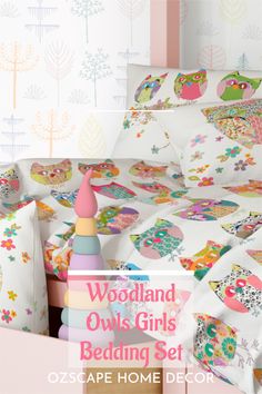 the woodland owls girls bedding set is made with white and pink sheets, pillow cases, and pillows