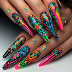 Ora Nails Design, Cosmo Nails, Extra Birthday Nails, Birthday Nails Ideas, Precious Nails, Nails Latina, Bad And Boujee Nails, Multicolor Nails, Mexican Nails