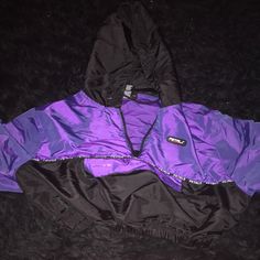 Small, Cropped, Puffer Jacket Purple Long Sleeve Outerwear For Outdoor, Purple Hooded Outerwear For Fall, Trendy Purple Hooded Outerwear, Hooded Purple Outerwear For Fall, Purple Long Sleeve Windbreaker For Fall, Sporty Purple Outerwear For Outdoor, Purple Hooded Windbreaker For Outdoor, Purple Long Sleeve Windbreaker For Streetwear, 90s Style Purple Long Sleeve Outerwear