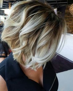 Graduated Bob Haircuts, Blond Balayage, Short Hair Balayage, Short Blonde Hair, Hair Color Balayage