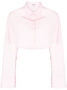 Cotton pink shirt, classic collar, cropped cut. This item is in size 38 and the color is Pink Elegant Collared Cropped Shirt For Spring, Chic Collared Cropped Shirt For Daywear, Elegant Long Sleeve Pink Crop Top, Chic Pink Blouse With Spread Collar, Elegant Pink Cropped Top, Classic Cropped Crop Top, Chic Pink Shirt With Spread Collar, Pink Cropped Top For Work, Chic Pink Top With Spread Collar