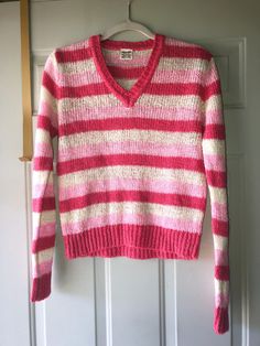 Vintage 60's/70's acrylic sweater by Haymaker. Tagged a size "38." Bust measures 38", sweater is 21" long from shoulder to hem. Very good vintage condition. 70s Sweater, Stranger Things Outfit, Accessory Inspo, Oc Stuff, 80s Sweater, Acrylic Sweater, Pullover Sweater Women, Striped Sweater, Pink Stripes