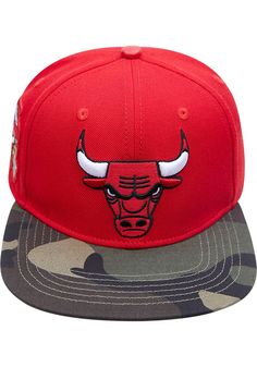 Wear your Bulls style with pride in this Chicago Bulls Pro Standard Red Camo Visor Snapback Hat! This Chicago Snapback Hat features a embriodered team logo on front panel with camo visor and team logo embriodered on side. Go Bulls! Pro Standard Fashion Snapback, Front embroidered team logo, Fashion accents on crown and visor, Snap closure, Fashion forward style, Polyester, Wipe clean with cloth or cleaning kit, 4 Casual Red Fitted Hat With Flat Brim, Red Casual Snapback Hat For Sports Events, Casual Red Snapback Hat With Flat Bill, Red Sports Flat Cap, Red Flat Cap For Sports, Red Snapback Flat Cap For Sports, Casual Red Baseball Cap For Fans, Casual University Red Baseball Cap, Red Casual Snapback Hat For Sports