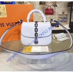 Louis Vuitton Chain It Bag PM White Calfskin