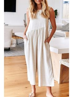 SPU:E58PA7G59F4Pattern Type:SolidSleeve Type:SleevelessWaistlines:NaturalElasticity:Slightly stretchyThickness:LightweightMaterial:CottonOccasion:Daytime,Going outProcess:PocketsStyle:CasualTheme:Spring/Fall,SummerColor:Black,Beige,RedSize:S,M,L,XL,XXL,3XLShoulder (cm):S:39, M:40, L:41, XL:42, XXL:43, 3XL:44Bust (cm):S:95, M:100, L:105, XL:110, XXL:115, 3XL:120Size ChartSizeShoulderBustcminchcminchS3915.49537.4M4015.710039.4L4116.110541.3XL4216.511043.3XXL4316.911545.33XL4417.312047.2 Collar Jumpsuit, Solid Color Jumpsuits, Women Bottoms, Loose Jumpsuit, Jumpsuit Dressy, Backless Jumpsuit, Green Jumpsuit, White Jumpsuit, Casual Jumpsuit