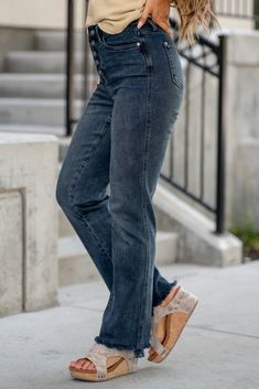 Judy Blue Elevate your denim game with the Judy Blue 4-way Stretch High Rise Button Fly Hem Destroy Straight Jeans. Featuring a flattering high-rise fit and a stylish button fly, these jeans offer a modern twist on a classic look. The distressed detailing and destroyed hem add a touch of edgy charm, while the straight-leg cut maintains a timeless silhouette. Crafted from Judy Blue’s premium 4-way stretch denim, these jeans ensure both flexibility and comfort, allowing you to move with ease. Perf Kimono Sweater, Simple Tees, Fly High, Judy Blue Jeans, Sweater Sale, Summer Accessories, Dark Wash Jeans, Wash Jeans, Skirts For Sale