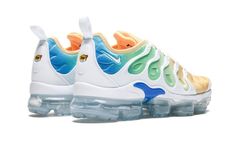 Womens Air Vapormax Plus AO4550 100 Nike Vapormax Plus Women, Airmax 90s, Cool Nike Shoes, Nike Vapormax Plus, Nike Shoes Women Fashion, Air Vapormax Plus, Nike Air Vapormax Plus, Nike Vapormax, Chunky Shoes