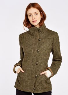 Ladies Tweed Jacket, Leather Country Boots, Womens Tweed Jacket, Country Attire, Womens Tweed, Technical Clothing, Country Boots, Smart Women, Tweed Coat