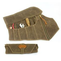 Coffin Tool Roll Details: -10.10oz waxed canvas -Pocket with YKK brass zipper -Multiple pencil and tool pockets -Leather features Red Clouds, Tool Pouches, Tool Roll, Value Investing, Tool Bags, Online Gaming, Best Online Casino, Real Money, Leather Projects