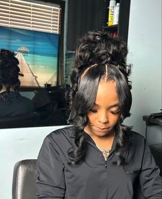 Middle Part Updo Hairstyles, Baby Shower Hairstyles Black Women, Updo With Bang, Braids Natural Hair, Hair Care Natural, Black Hair Updo Hairstyles, Frontal Wig Hairstyles, African American Braids