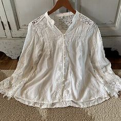 M New White Lace Long Sleeve Gypsy Boho Blouse Vtg 70s Insp Top Womens MEDIUM | eBay Vintage Cotton V-neck Blouse, Hippie Long Sleeve Top With Boho Collar, Vintage V-neck Festival Top, Vintage V-neck Top For Festival, Vintage Long Sleeve Blouse With Boho Collar, Vintage Long Sleeve Tops With Lace Trim, Fall Vintage Long Sleeve Peasant Top, Vintage White Peasant Top For Festival, White Vintage Peasant Top For Festival