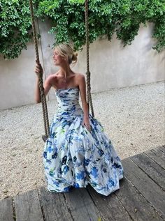 Short People Dresses, Garden Gala Dress, Midsummers Dresses, Coastal Granddaughter Prom Dress, Beachy Formal Dress, Prom Dresses With Boots, Mamma Mia Prom Dress, Spring Ball Dress, Different Prom Dresses Unique