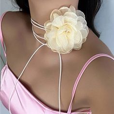 Super Cute And Stylish Ships In 5-10 Business Days Beach Carnival, Rose Cream, Flower Choker, Stylish Necklace, Rose Jewelry, Cream Roses, Photos Ideas, Design Floral, Long Necklace