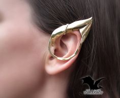 "Earrings - cuffs \"Elf\" in the shape of a sharp elf ear. They fit perfectly on the ear and are very lightweight. Possible materials of manufacture: \"Silver\" -  Nickel Silver (Jewelry alloy of silver color, does not contain silver. Other name: Maillechort, German silver.) \"Gold\" - Brass (Jewelry alloy of gold color) \"Sterling Silver\" - 925 Sterling Silver (This is a precious 925 alloy) All the jewelry in my shop is made by hand. With love and individually. This means that minor differences from the original are possible, but it also means that you receive a unique work of art. Term of manufacturing of the order of 2-4 weeks. I understand that this is a long time. But manual work requires a lot of time. Have patience and you will receive a unique handmade jewelry from the Studio Mani Fantasy Style Pierced Cartilage Earrings For Gift, Adjustable Elven Style Metal Jewelry, Unique Adjustable Jewelry For Cosplay, Fantasy Metal Ear Cuff For Gift, Elven Style Metal Jewelry Gift, Elven Style Metal Jewelry For Gifts, Fantasy Metal Ear Cuff For Pierced Ears, Elegant Handmade Jewelry For Cosplay, Elegant Adjustable Jewelry For Cosplay