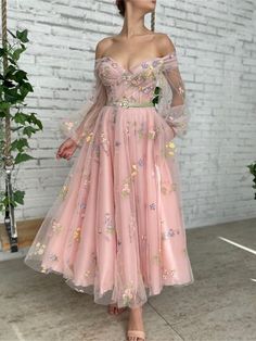 A-Line Prom Dresses Floral Dress Wedding Guest Ankle Length Long Sleeve Off Shoulder Lace with Embroidery Appliques 2023 2023 - US $128.99 Floral Dress Wedding Guest, Midi Prom Dress, Off Shoulder Evening Dress, Tea Length Wedding, Prom Dresses With Pockets, Floral Wedding Dress, Pink Prom Dress, Tulle Ball Gown, Pink Prom