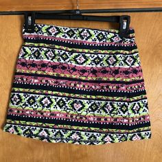 Size Xs Nwt. Super Cute Print Pink Stretch Skirt For Vacation, Stretch Pink Skirt For Vacation, Stretchable Pink Skirt For Vacation, Pink Stretch Skort For Vacation, Pink Stretch Mini Skirt For The Beach, Stretch Pink Mini Skirt For The Beach, Trendy Multicolor Mini Skirt For Vacation, Casual Stretch Multicolor Skort, Trendy Multicolor Skort