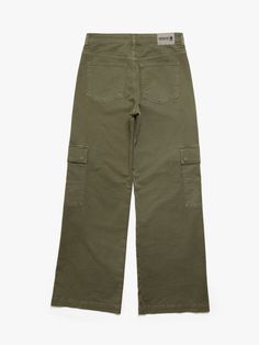 Our utilitarian-style pants make lugging around precious cargo look easy. A flattering straight-leg cut from breathable semi-rigid cotton canvas gives them a solid, weighted drape and breathable structure. A dusty-hued cargo green wash brings the lived-in look home. B1010731-71559 10” front rise 14” back rise 10” knee 11” leg opening Fabric: 98% cotton, 2% elastane Green Jeans With Side Pockets For Streetwear, Green Cotton Pants With Flap Pockets, Green Jeans With Multiple Pockets For Streetwear, Olive Cargo Pants For Fall, Olive Cargo Style Pants For Fall, Green Mid-rise Bottoms With Pockets, Fall Green Parachute Pants With Cargo Pockets, Green Cotton Cargo Jeans With Flap Pockets, Khaki Work Pants With Cargo Pockets