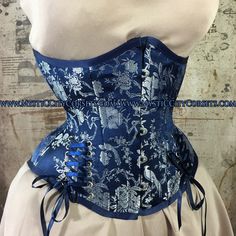 "Brand New underbust corset from \"MystiC City Corsets\" design: MCC-44L color: Picture - 100% cotton twill lining - Steel boned (18 x 6mm wide spiral steel bones, 6 x 12mm wide flat steel bones ) - Front busk(black) - Underbusk - Steel boned floating modesty panel - regular \"shoe\" style lace Front: 11.25\" Side: 9-10.5\" Back: 12\" Busk: 9.75\" (black, Flexible) available sizes: 18\", 22\", 24\" ,26\", 28\", 30\", 32\" , 34\", 36\"" Best Corset, Waist Cincher Corset, Goth Corset, Blue Corset, Steel Boned Corsets, Steampunk Cosplay, Vintage Corset, Lace Tights, Gothic Corset