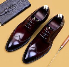 Mens Italian Dress Shoes, Brown Formal Shoes, Mens Brown Dress Shoes, Black Formal Shoes, Comfortable Dress Shoes, Mens Black Dress Shoes, Italian Dress, Casual Slip On Shoes, Brogues Men