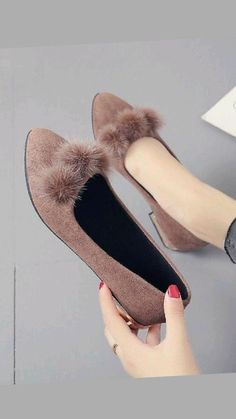 Girls Shoes Teenage, Stylish Flat Shoes, Fancy High Heels, Fairy Shoes, Pretty Sandals, Fashion Shoes Heels, Shoes Heels Classy, Fashion Shoes Sandals, Shoes Outfit Fashion