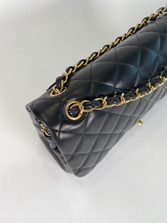 Chanel Classic Jumbo Flap bag in black lambskin and gold hardware double flap handbag. Excellent condition. Comes with magnetic box; dustbag; internal sticker; Entrupy Certificate. Hologram: 22xxxxxx Year: 2016 Measurements: 30 x 20 x 10 cm